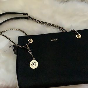 COPY - New DKNY purse